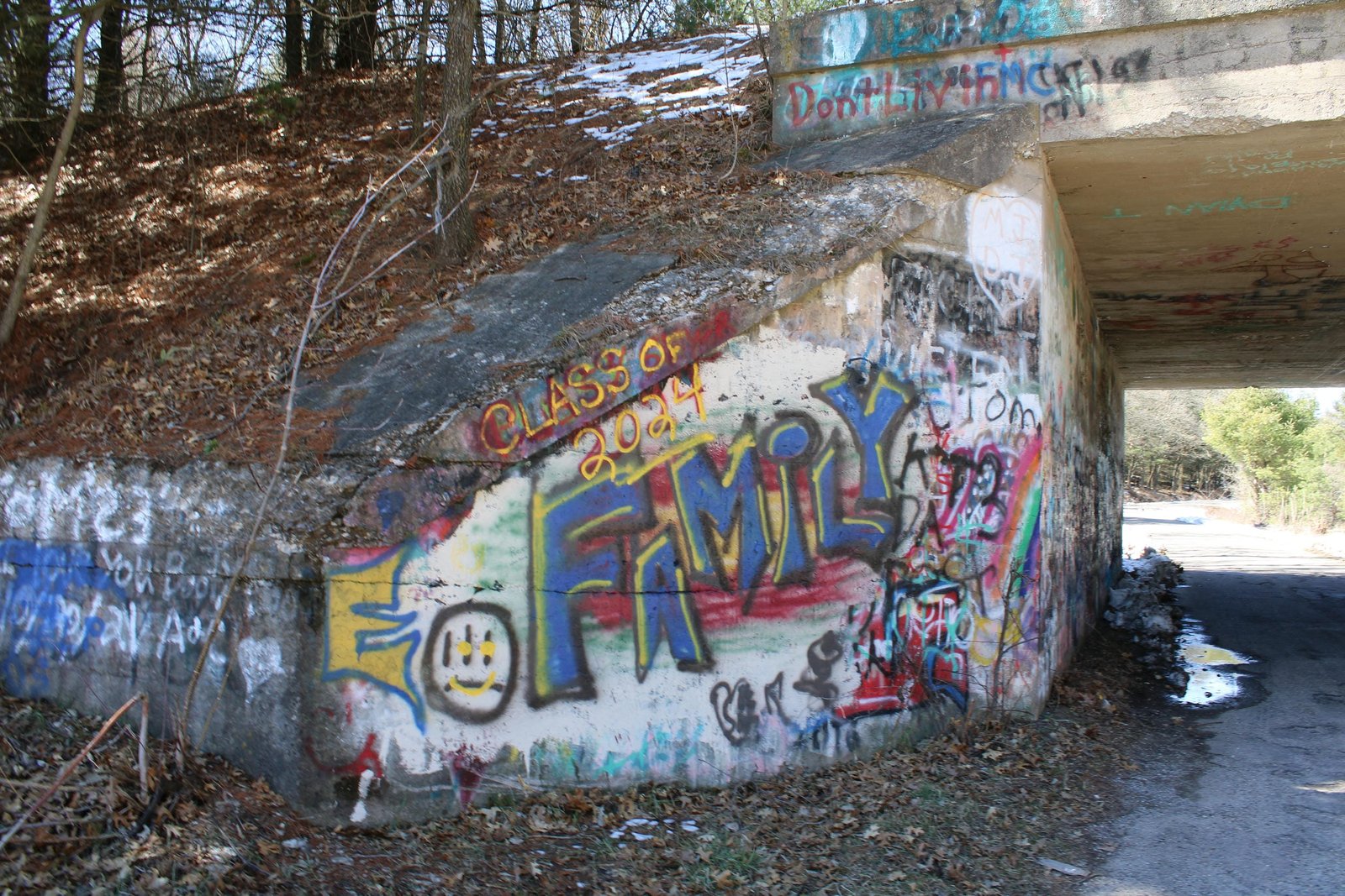 Southeast wing wall